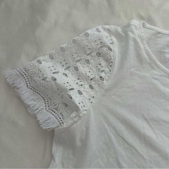 Lilly Pulitzer Short Sleeve Shirt - Picture 3 of 3